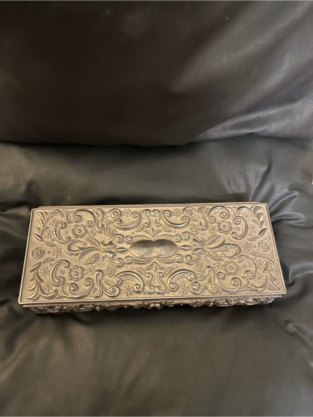 PM051126 Godinger Ornate Floral Embossed Silver Jewelry Box